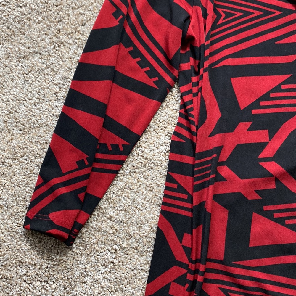 Red and black Karen Kane blouse - Picture 3 of 5